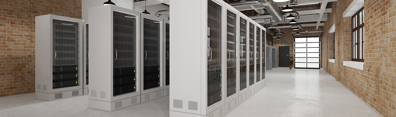 Moderne Server- und Schaltschranktechnik in einem Rechenzentrum unterstützt sichere Datenverarbeitung und effiziente Industrieautomatisierung in Herborn.